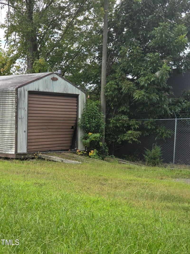 608 Poplar St, Graham, NC 27253