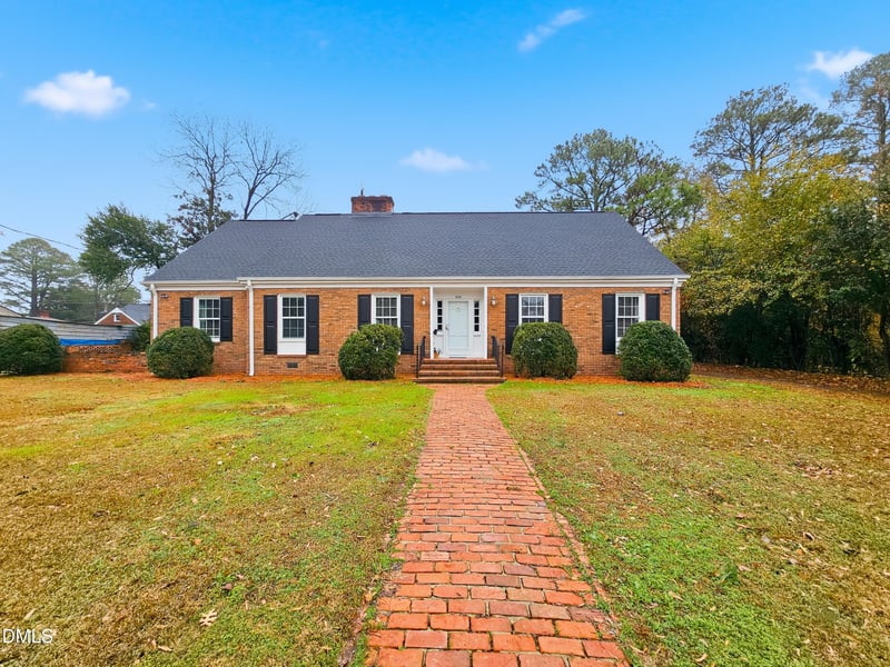 608 Prince Ave, Goldsboro, NC 27530