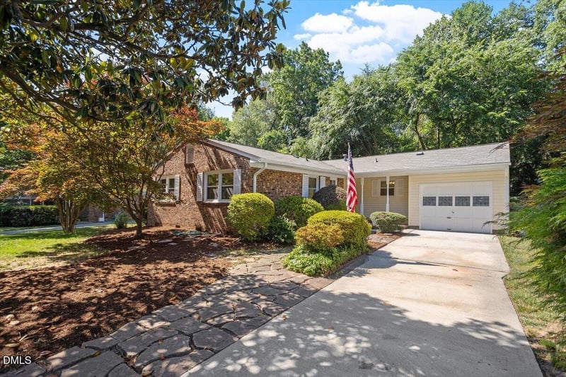 608 Princeton , Raleigh, NC 27609