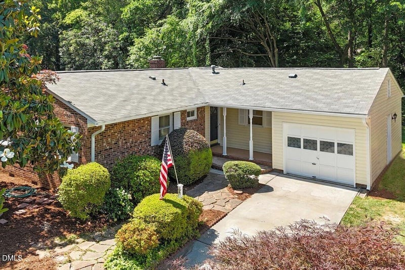 608 Princeton , Raleigh, NC 27609