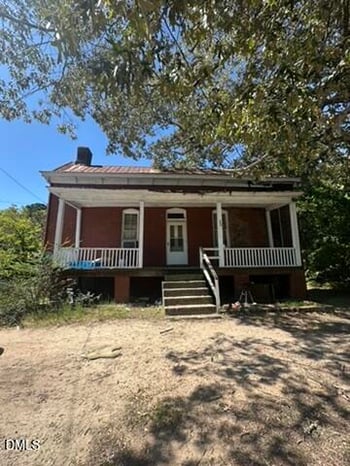 608 Raleigh St, Oxford, NC 27565