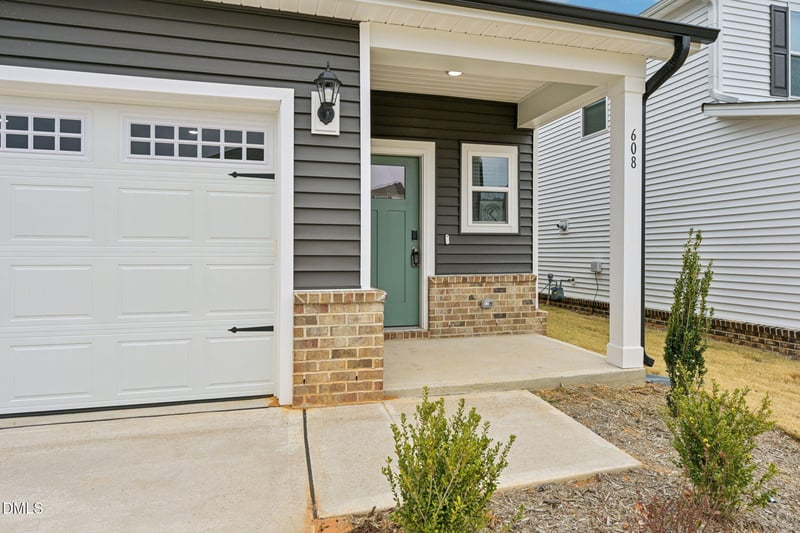 608 Red River Dr, Garner, NC 27529