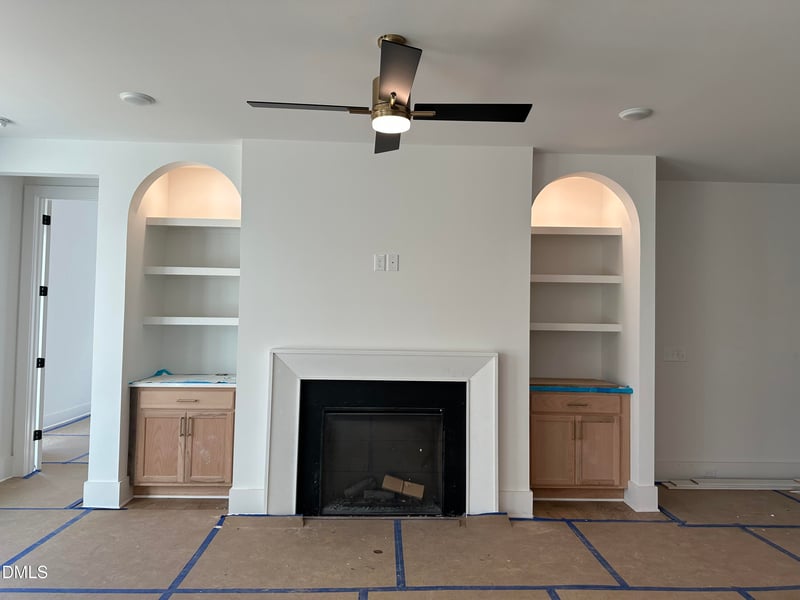 608 Sage Ct, Fuquay Varina, NC 27526