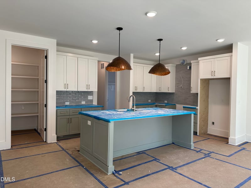 608 Sage Ct, Fuquay Varina, NC 27526