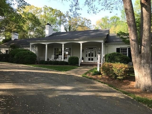 608 Scotland St, Raleigh, NC 27609