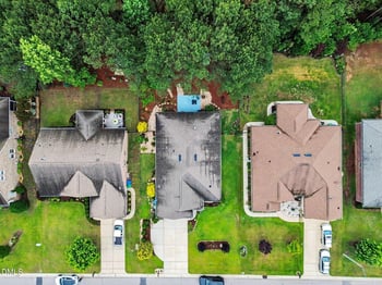 608 Sippihaw Oaks Dr, Fuquay Varina, NC 27526