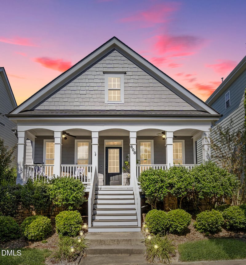 608 Skygrove Dr, Holly Springs, NC 27540