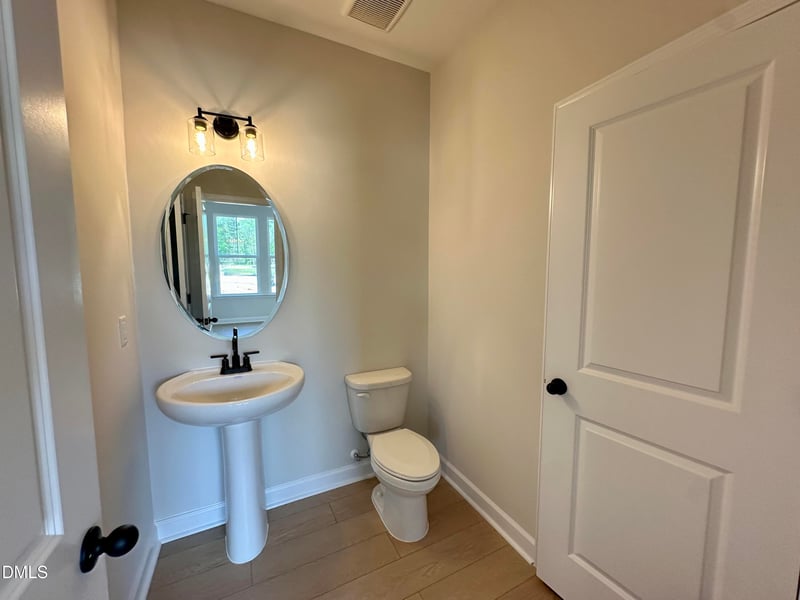608 Thatch Ln, Knightdale, NC 27545