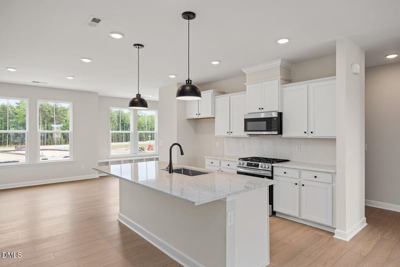608 Thatch Ln, Knightdale, NC 27545