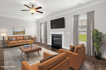 608 Thornbrooke Dr, Hope Mills, NC 28348