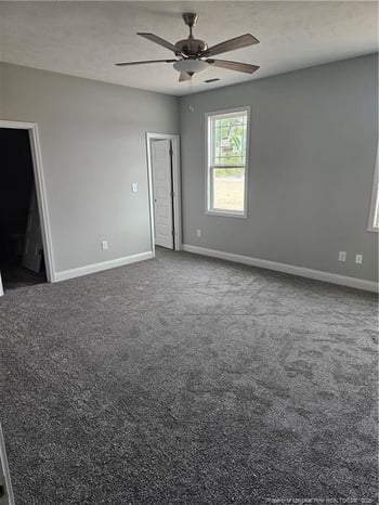 6085 Ari Ct, Fayetteville, NC 28312