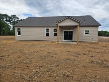6085 Ari Ct, Fayetteville, NC 28312
