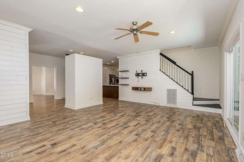 6086 Dunes Dr, Sanford, NC 27332