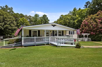 6086 Matti Ln, Oxford, NC 27565