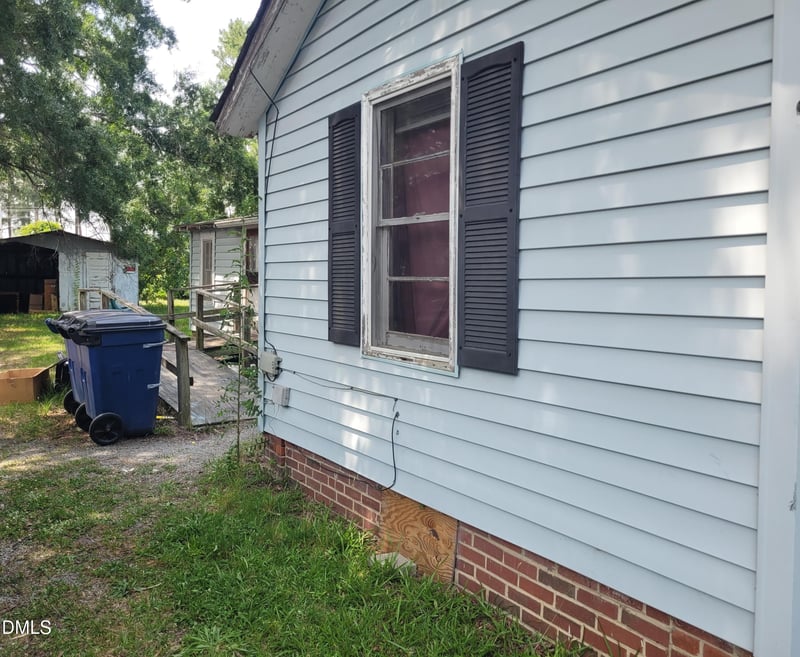 609 4th St, Smithfield, NC 27577
