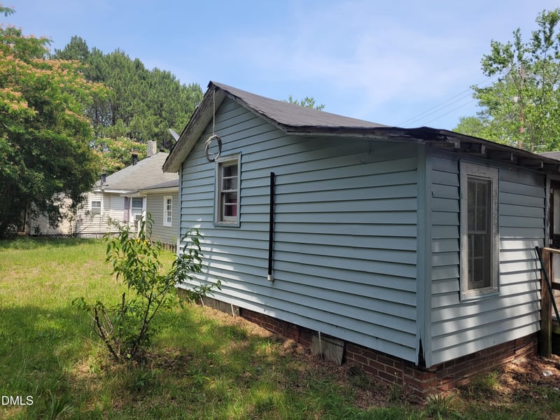 609 4th St, Smithfield, NC 27577