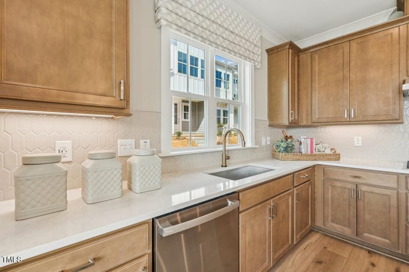 609 Brackenberry Al, Wake Forest, NC 27587