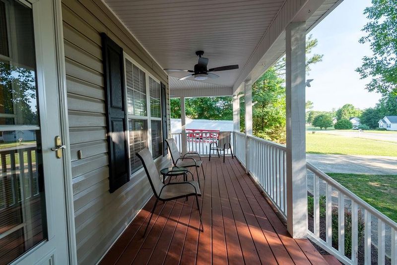 609 Casey Ln, Mebane, NC 27302