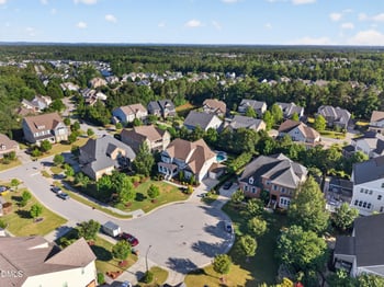 609 Cottsmore Ct, Cary, NC 27519