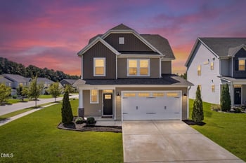 609 Crestdale Dr, Clayton, NC 27520