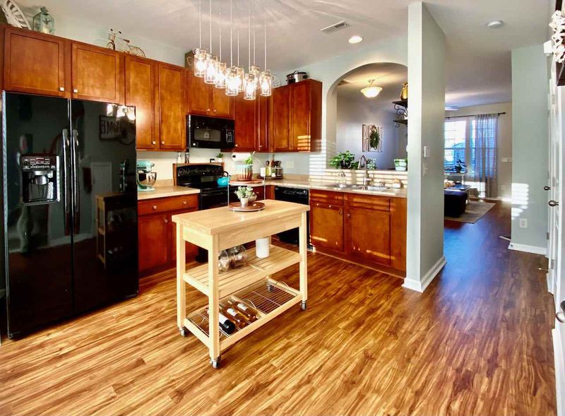 609 Cupola Dr, Raleigh, NC 27603