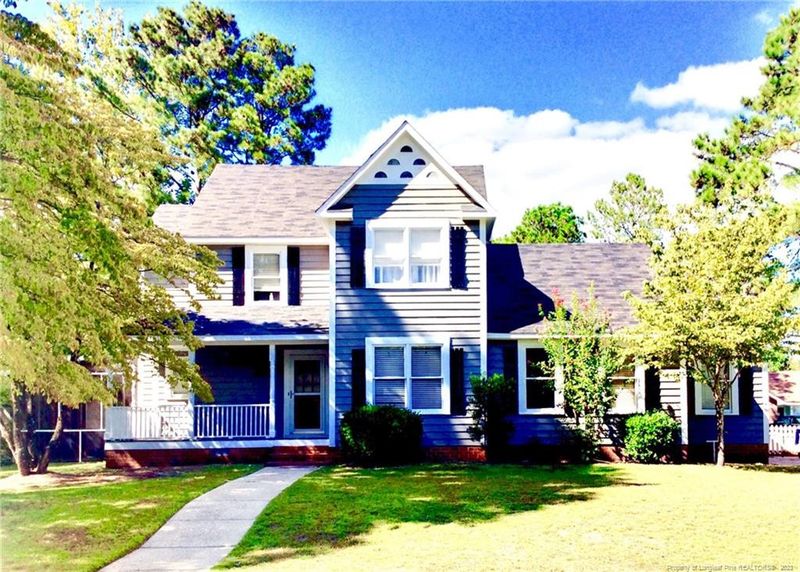609 Dowless Dr, Fayetteville, NC 28311