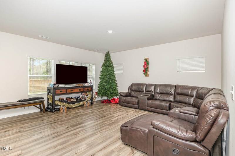 609 Embrun Rn, Wendell, NC 27591