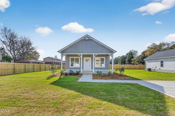 609 Godwin St, Dunn, NC 28334