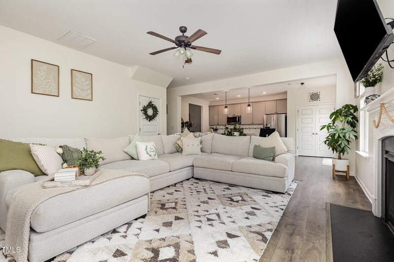 609 Golden Plum Ln, Zebulon, NC 27597