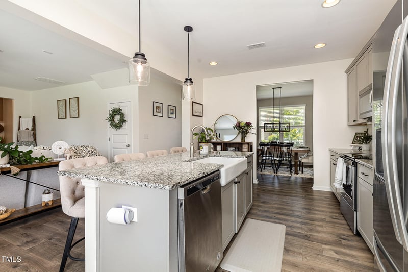 609 Golden Plum Ln, Zebulon, NC 27597