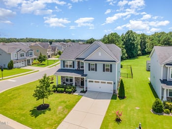 609 Golden Plum Ln, Zebulon, NC 27597