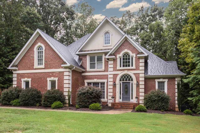 609 Hardscrabble Dr, Hillsborough, NC 27278