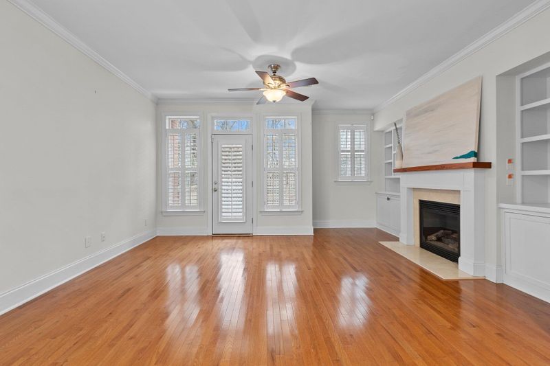 609 Highpark Ln, Raleigh, NC 27608