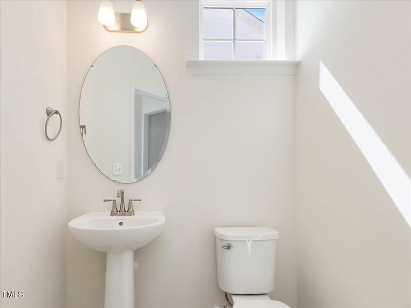 609 Hipwood Dr, Zebulon, NC 27597