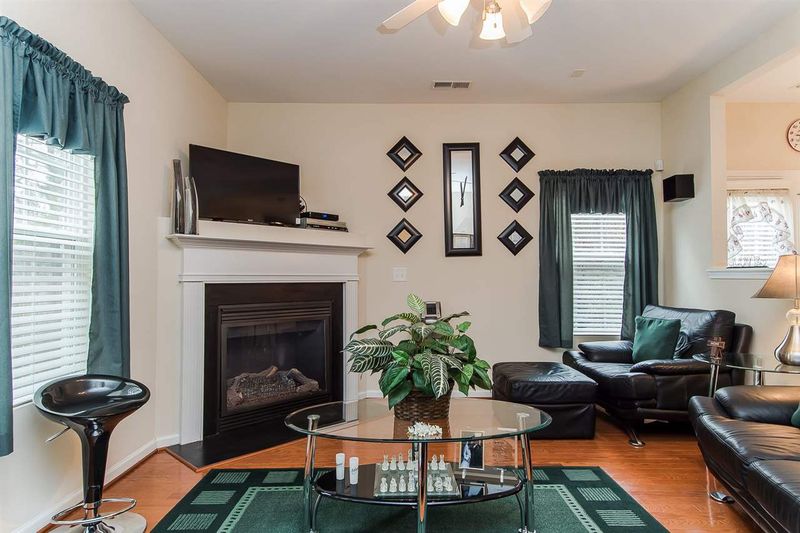 609 Jumping Frog Ln, Knightdale, NC 27545