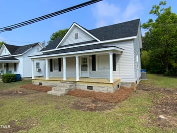 609 Magnolia Ave, Dunn, NC 28334