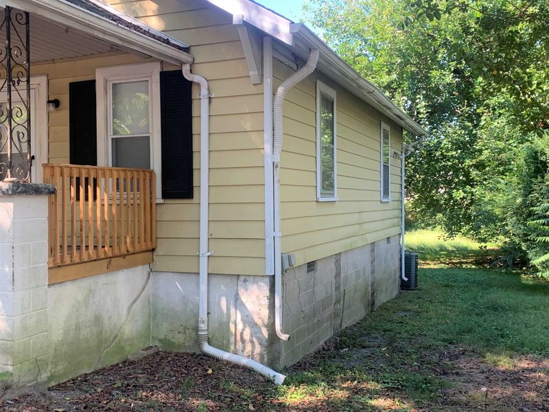 609 N Maple St, Durham, NC 27703