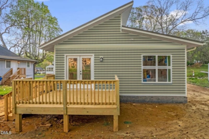 609 Marshall St, Graham, NC 27253