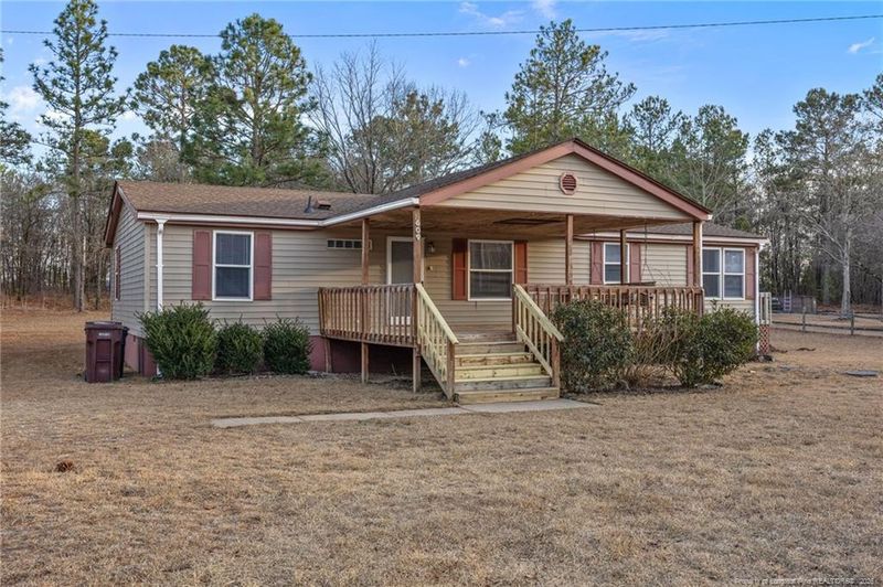 609 Micro Tower Rd, Lillington, NC 27546