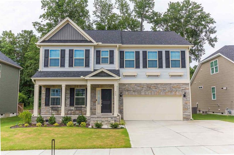 609 Minerva Dale Dr, Fuquay Varina, NC 27526