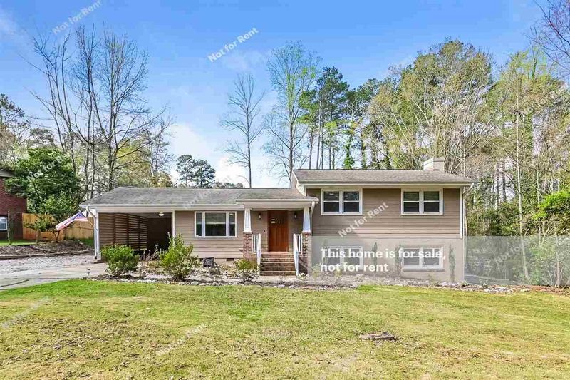 609 Normandy St, Cary, NC 27511