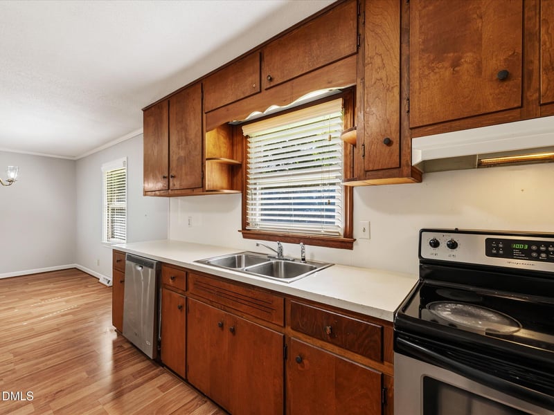 609 Page St, Clayton, NC 27520