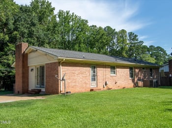 609 Page St, Clayton, NC 27520