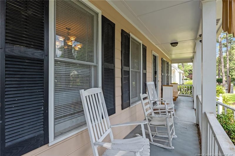 609 Rockport Dr, Fayetteville, NC 28311