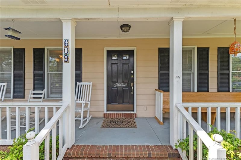 609 Rockport Dr, Fayetteville, NC 28311