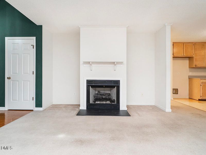609 Rockwood Dr, Graham, NC 27253