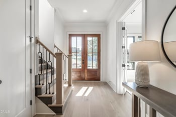 609 N Salem St, Apex, NC 27502