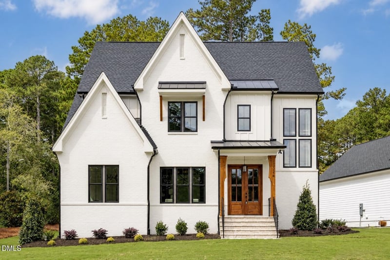 609 N Salem St, Apex, NC 27502