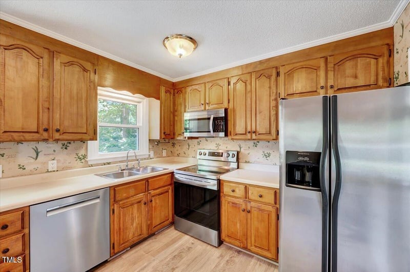 609 Sloan Dr, Cary, NC 27511