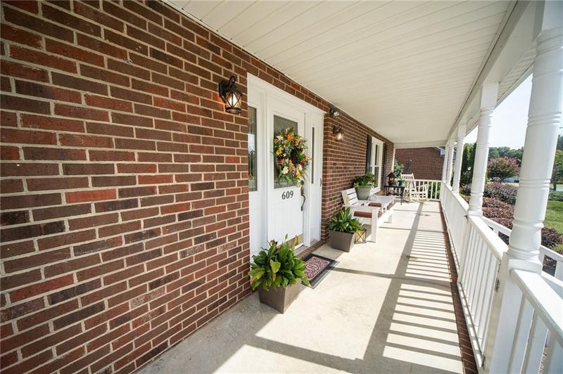 609 Westridge, Burlington, NC 27215